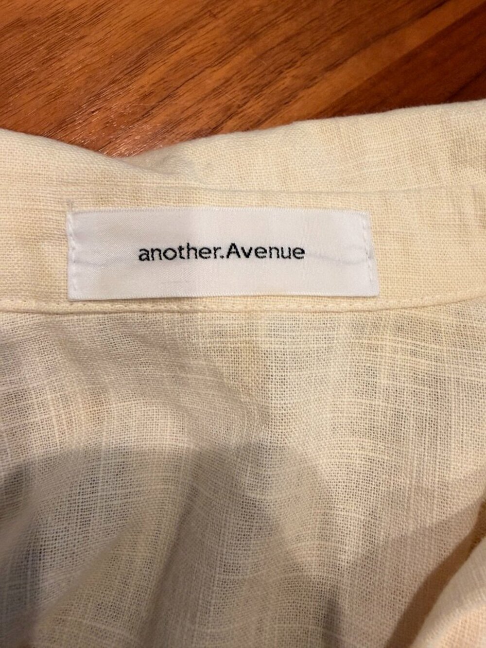 Linen Crop Top - Picture 6 of 6